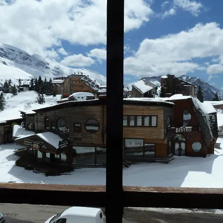 Renove Au Coeur De La Station Avec Balcon Sud, Proche Commerces Et Remontees Mecaniques - Fr-1-634-31 Apartment