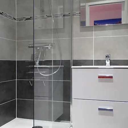 Renove Au Coeur De La Station Avec Balcon Sud, Proche Commerces Et Remontees Mecaniques - Fr-1-634-31 Avoriaz