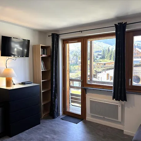Apartment Renove Au Coeur De La Station Avec Balcon Sud, Proche Commerces Et Remontees Mecaniques - Fr-1-634-31 *